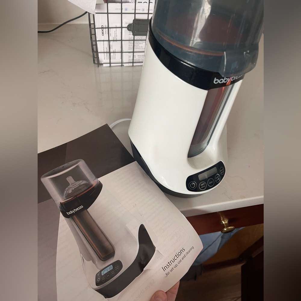 Baby Brezza Bottle warmer